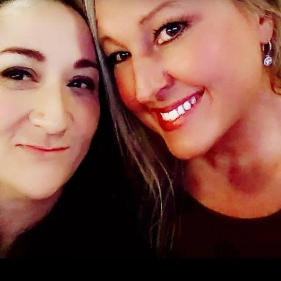 Meet your Posher, Amy - Picture 1 of 1